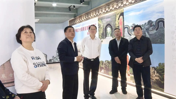 胡海运到南雄市调研